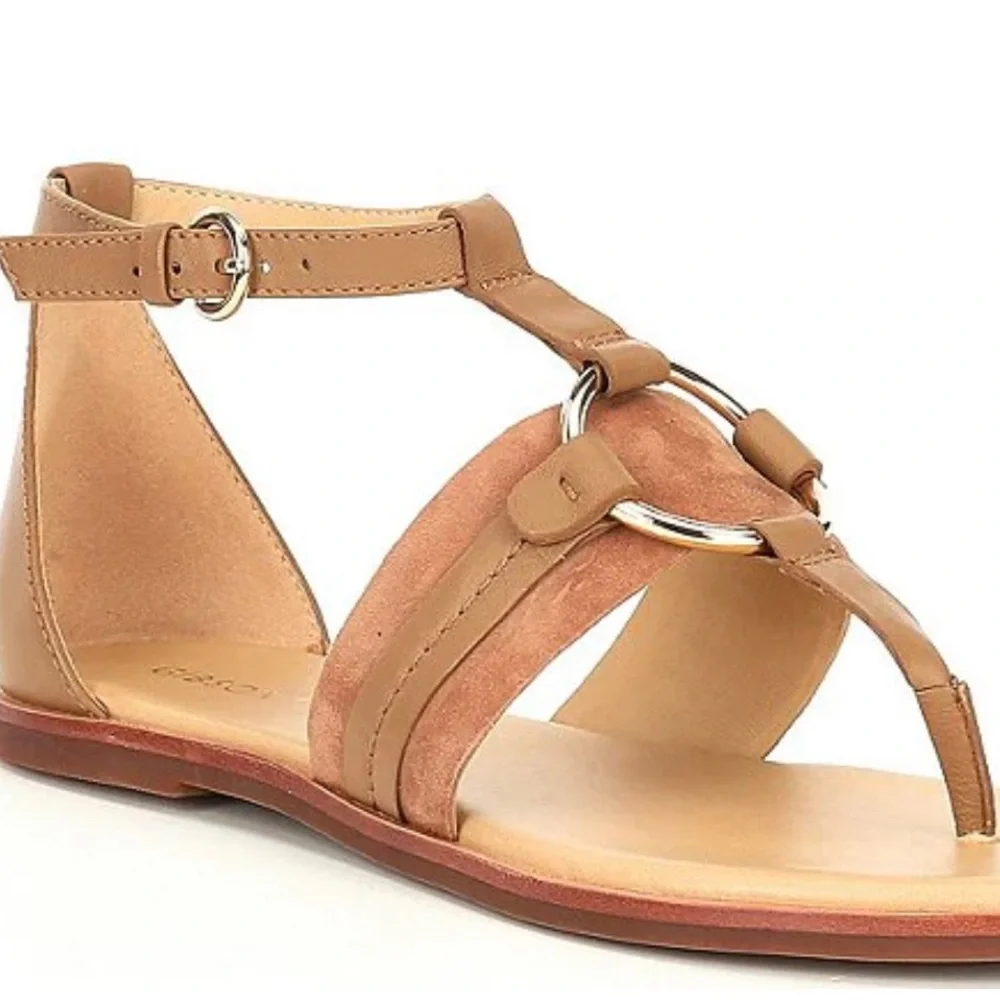 NWT Gibson & Latimer Jaylee Circle Ornament Leather Sandals